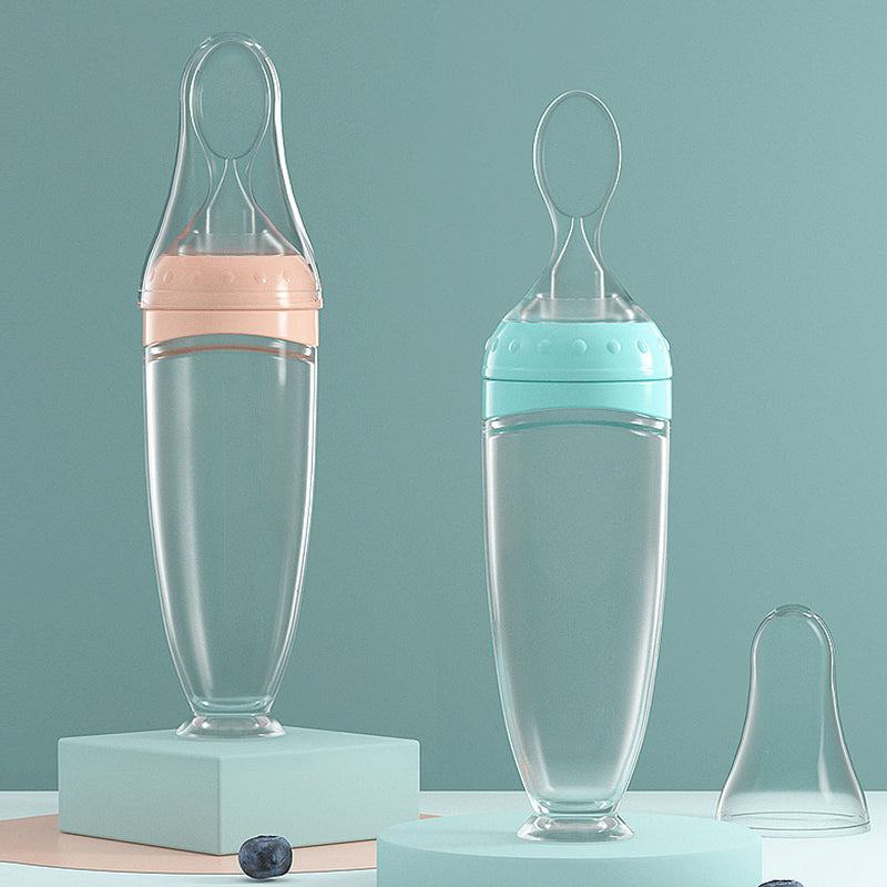 Weicher Löffel für Babynahrungsergänzungsmittel aus Silikon