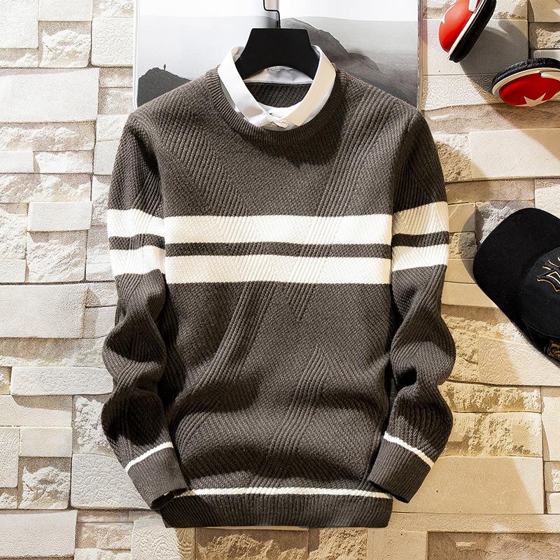 Lässiger Pullover mit Hemdkragen für Männer