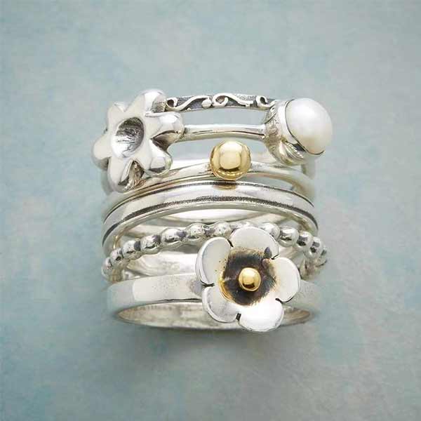 Withinhand Ring aus Sterlingsilber mit Blumen und Perlen