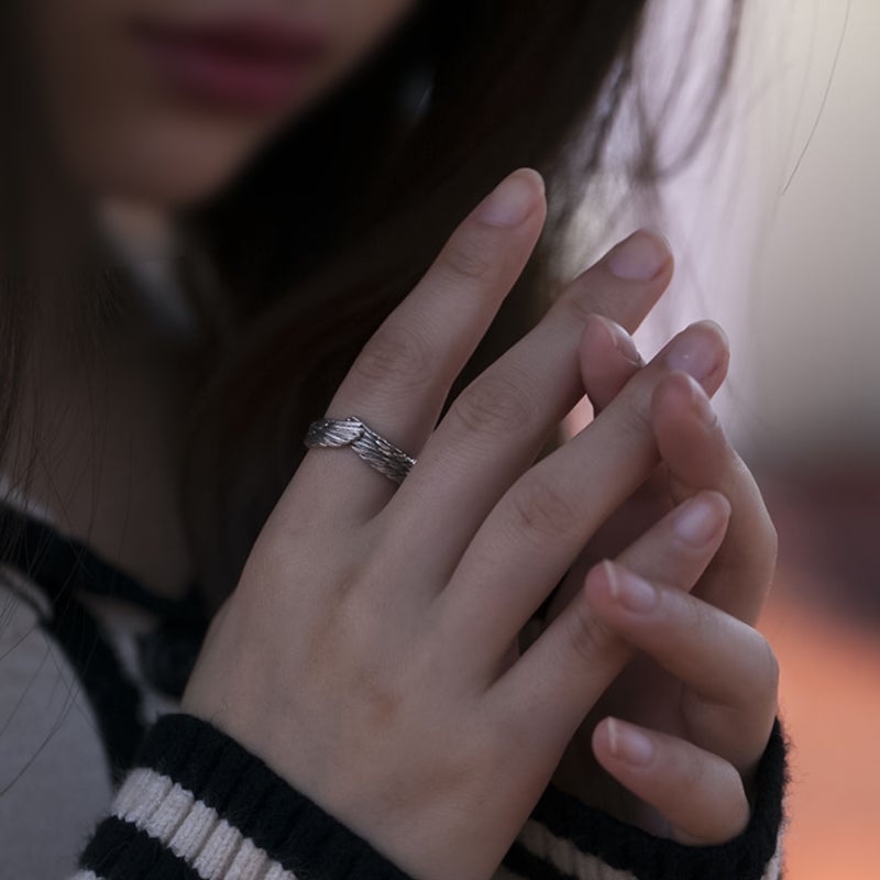 Charmanter Engelsflügel-Ring