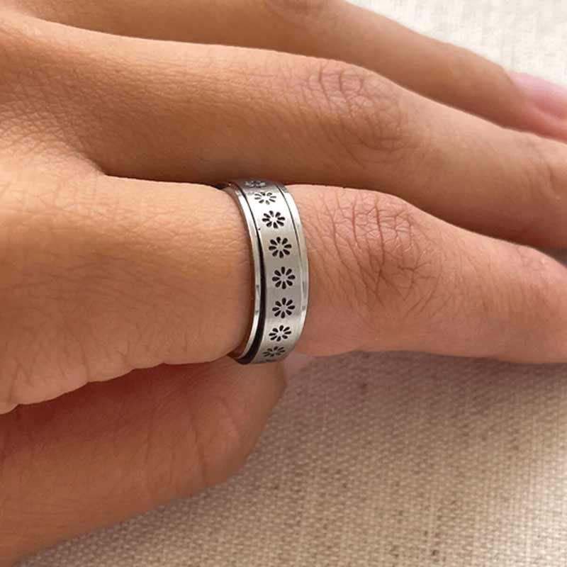 Rotierender Retro Gänseblümchen Ring