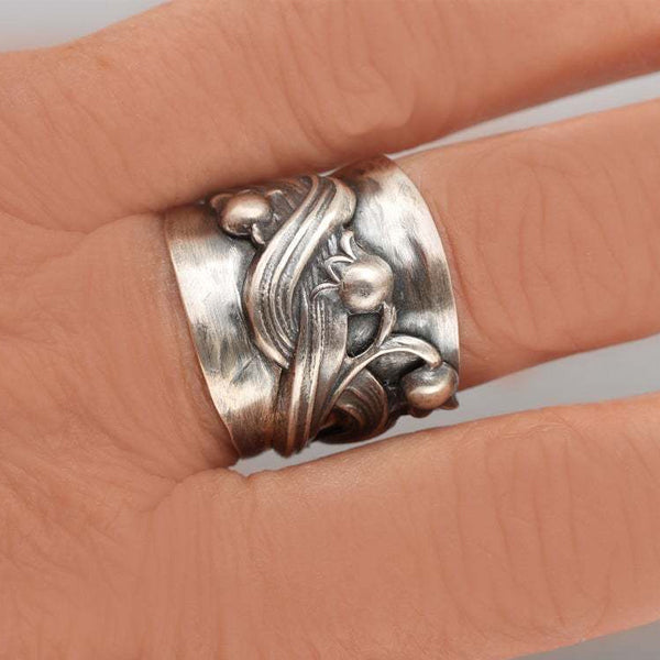 Stilvoller Lilienring