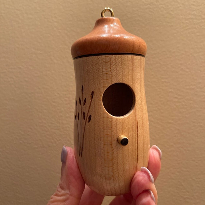 Hölzernes Kolibri-Haus - Geschenk für Naturliebhaber